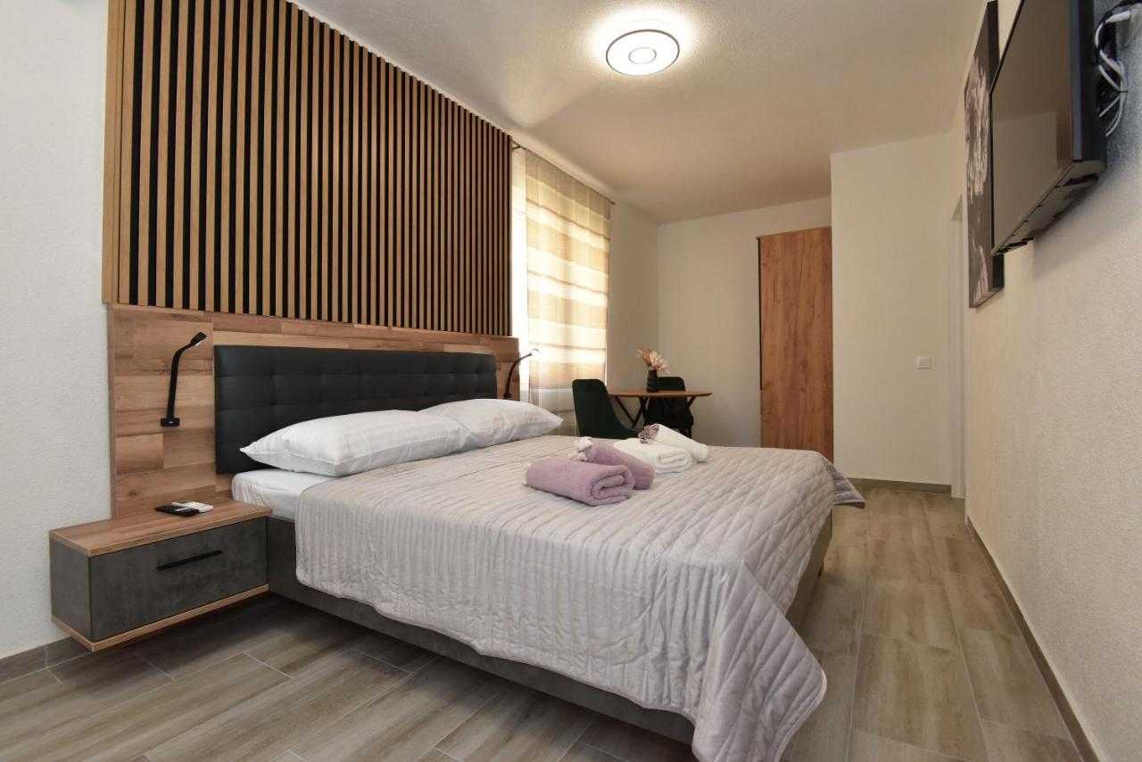 Sofia'S Studio & Room Zára Kültér fotó