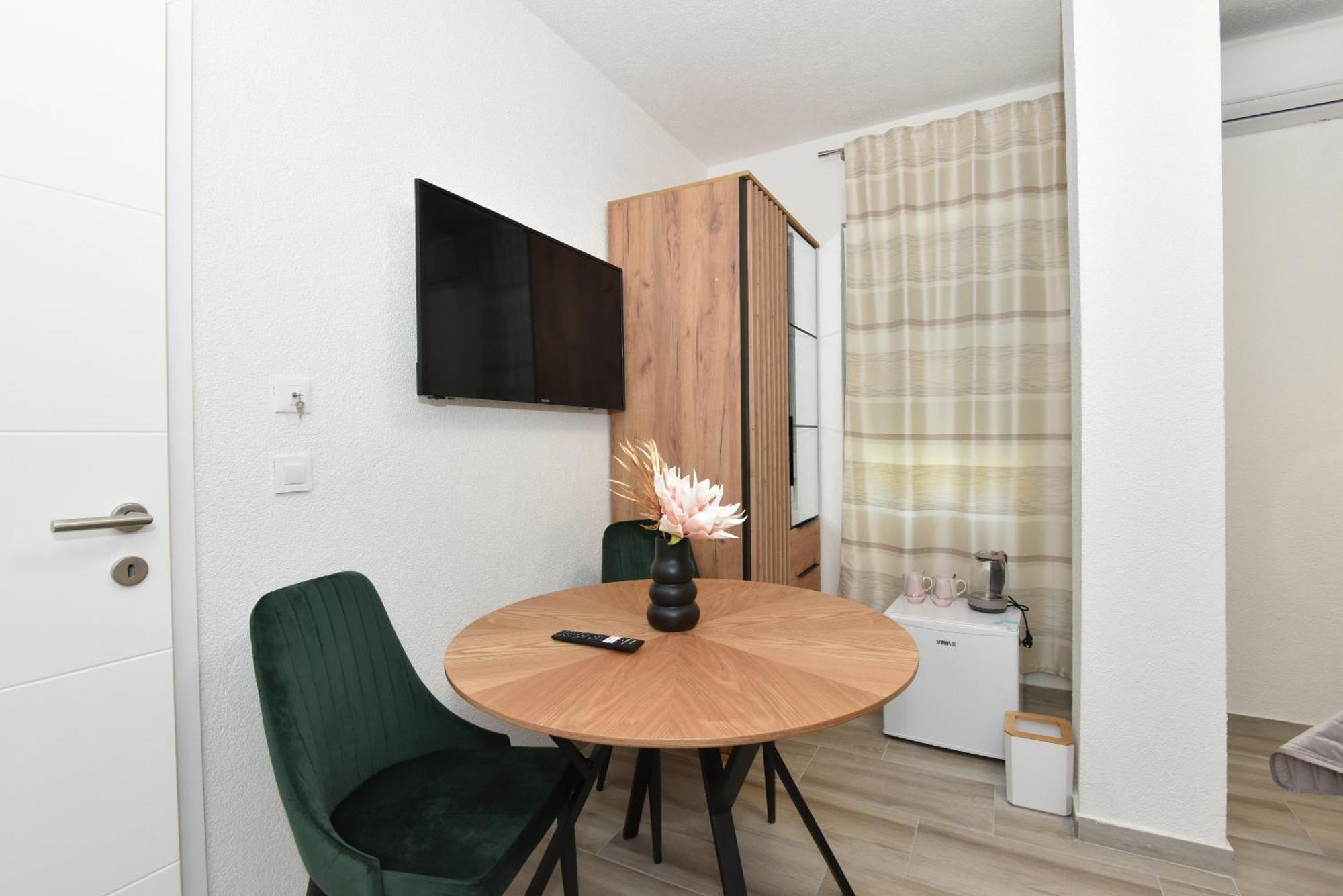 Sofia'S Studio & Room Zára Kültér fotó